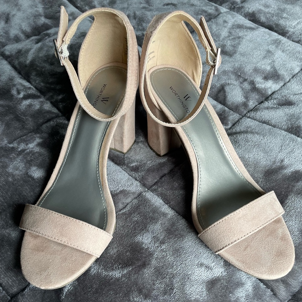 Brand New Worthington Heels - Nude